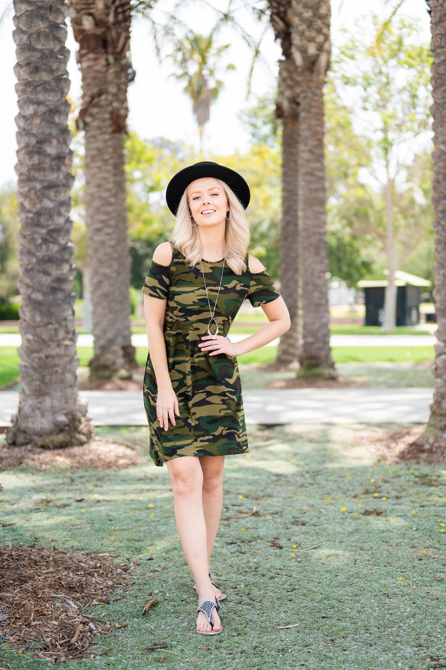 Dress Peek-A-Boo in Prints